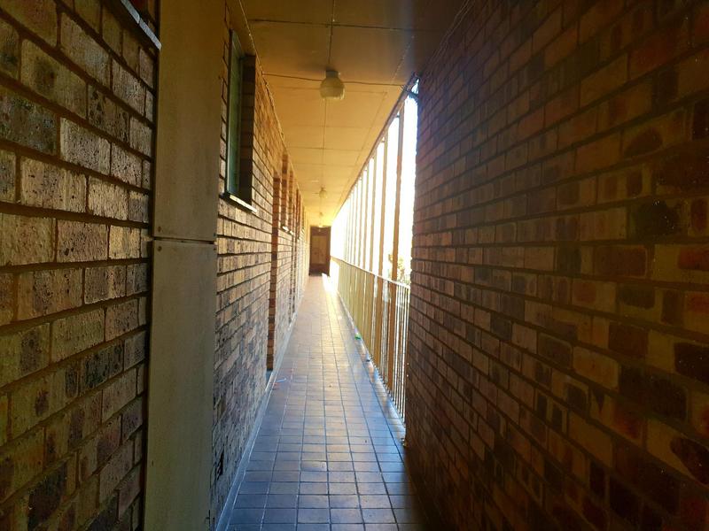 2 Bedroom Property for Sale in Sunnyside Gauteng