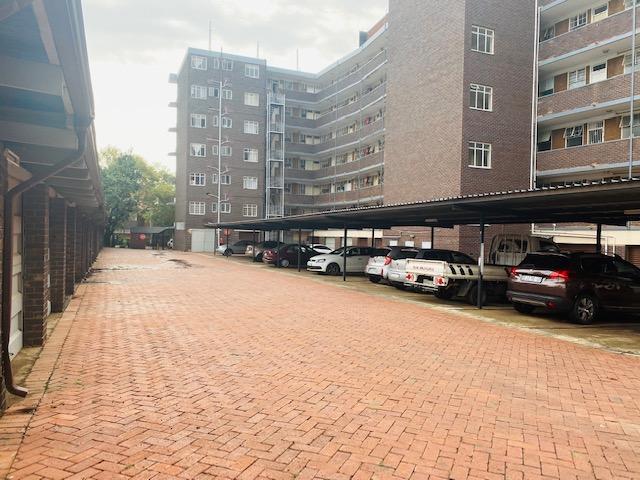 1 Bedroom Property for Sale in Sunnyside Gauteng