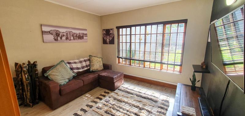 6 Bedroom Property for Sale in Val de Grace Gauteng