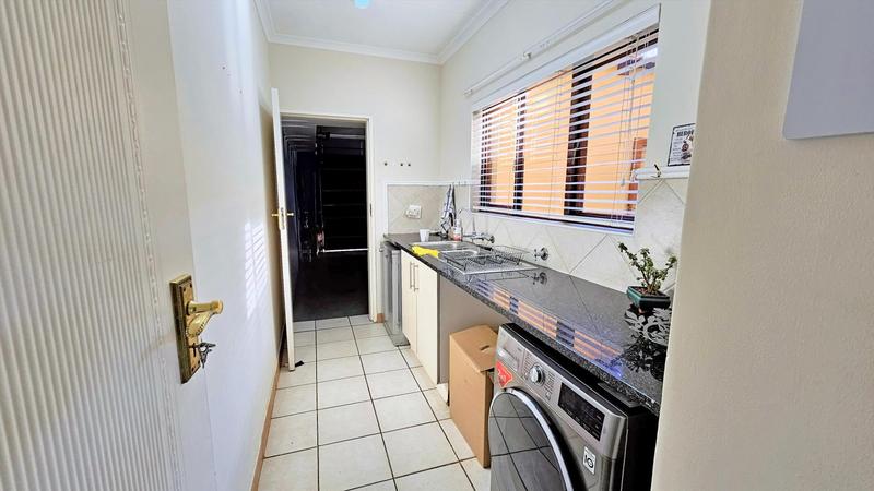 4 Bedroom Property for Sale in Olympus Gauteng