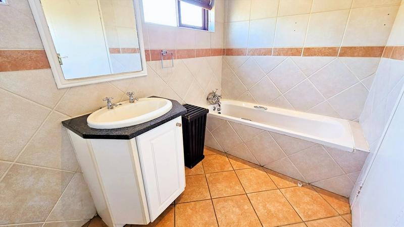 4 Bedroom Property for Sale in Olympus Gauteng