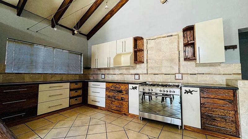 4 Bedroom Property for Sale in Grootfontein Country Estate Gauteng