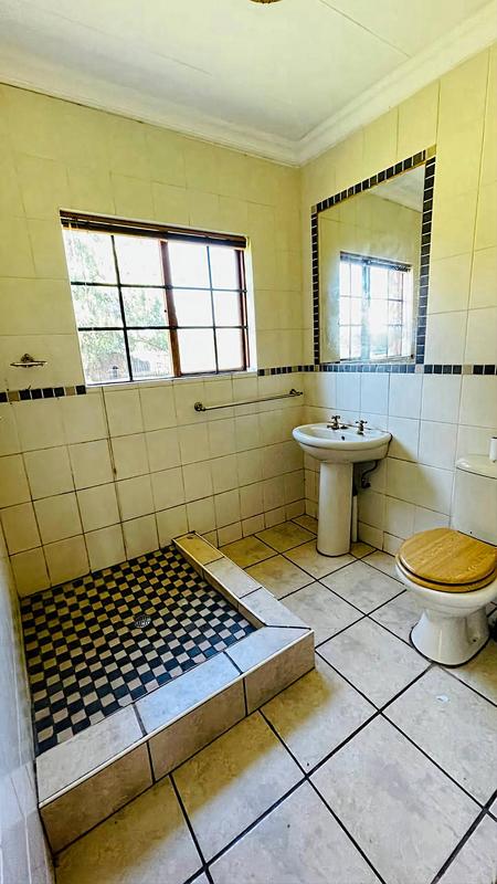 4 Bedroom Property for Sale in Grootfontein Country Estate Gauteng