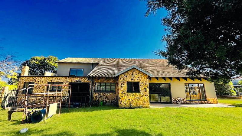 4 Bedroom Property for Sale in Grootfontein Country Estate Gauteng