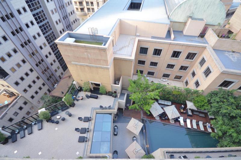 1 Bedroom Property for Sale in Sandton Central Gauteng