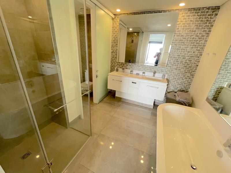 1 Bedroom Property for Sale in Sandton Central Gauteng