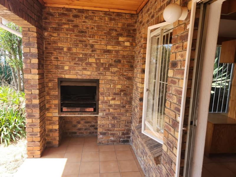 To Let 1 Bedroom Property for Rent in Alan Manor Gauteng