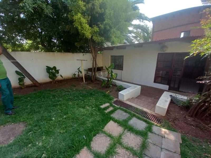 To Let 2 Bedroom Property for Rent in Westdene Gauteng