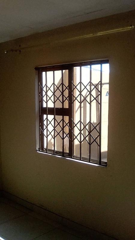 To Let 1 Bedroom Property for Rent in Tshepisong Gauteng