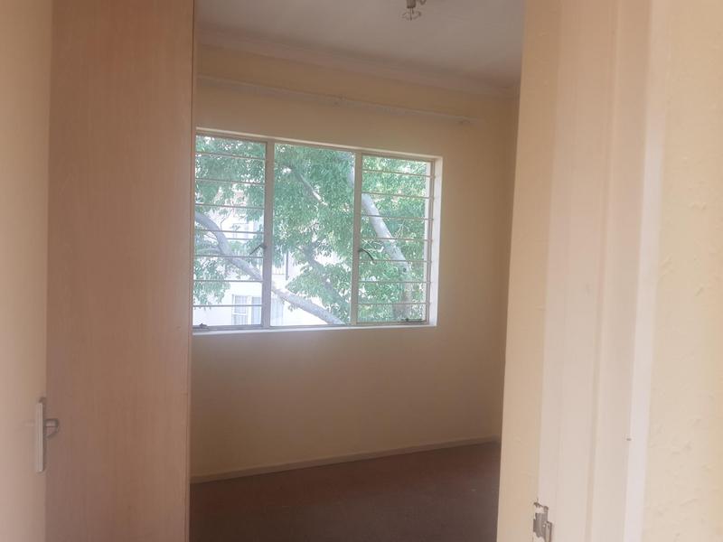 2 Bedroom Property for Sale in Klippoortjie Gauteng