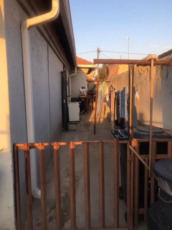 4 Bedroom Property for Sale in Ebony Park Gauteng