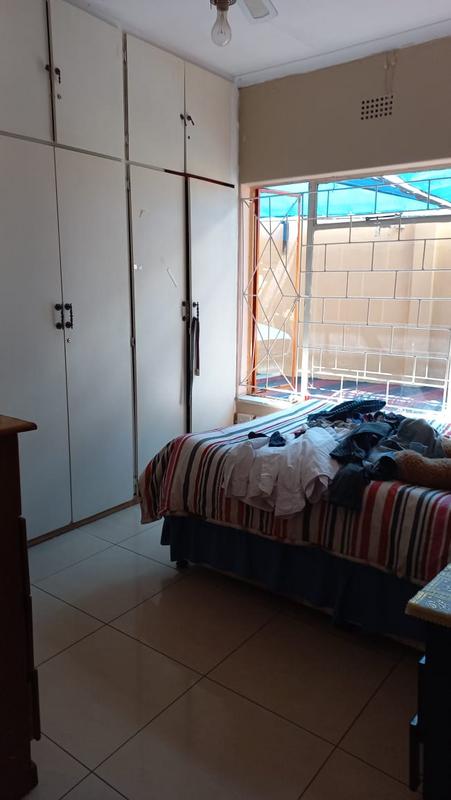 4 Bedroom Property for Sale in Lenasia Gauteng