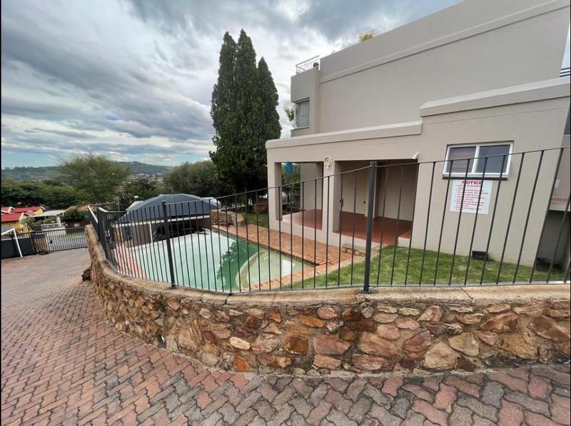 2 Bedroom Property for Sale in Ridgeway Gauteng