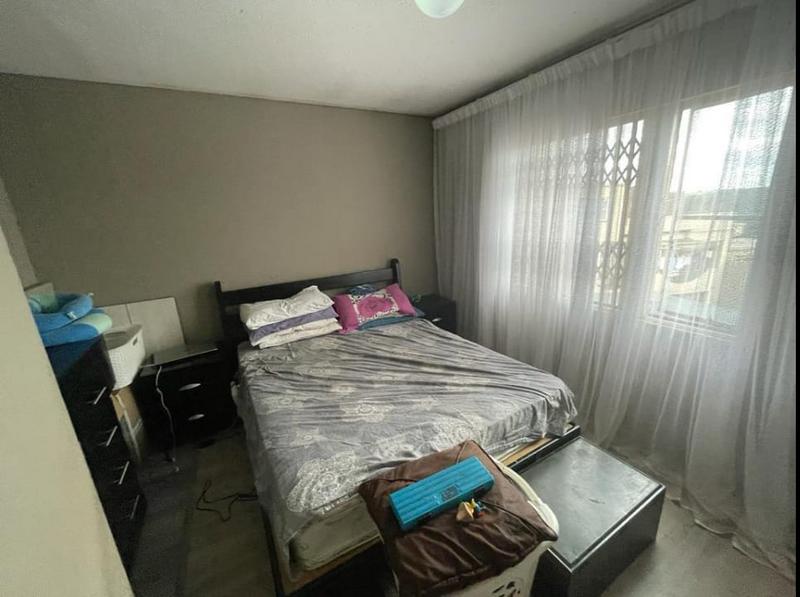 2 Bedroom Property for Sale in Ridgeway Gauteng