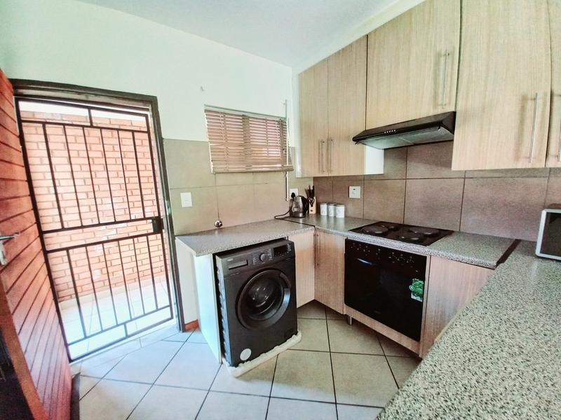 2 Bedroom Property for Sale in Noordwyk Gauteng