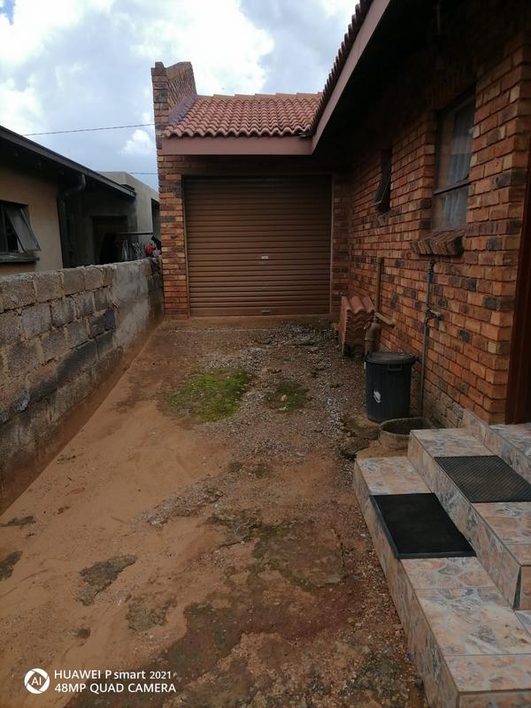 3 Bedroom Property for Sale in Orange Farm Gauteng