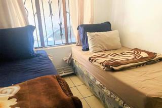 2 Bedroom Property for Sale in Protea Glen Gauteng