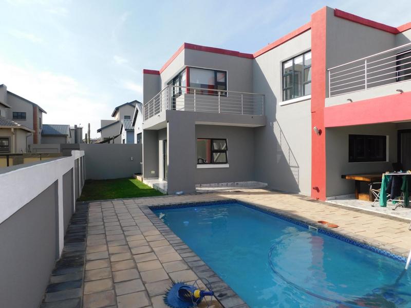 5 Bedroom Property for Sale in Roodeplaat Gauteng