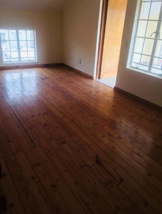 2 Bedroom Property for Sale in Erand Gardens Gauteng