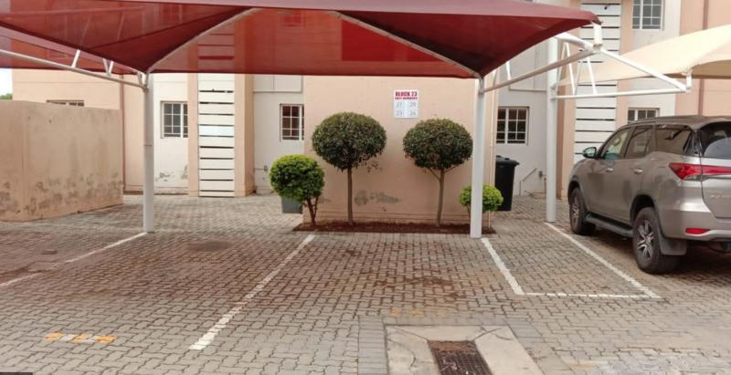 2 Bedroom Property for Sale in Erand Gardens Gauteng