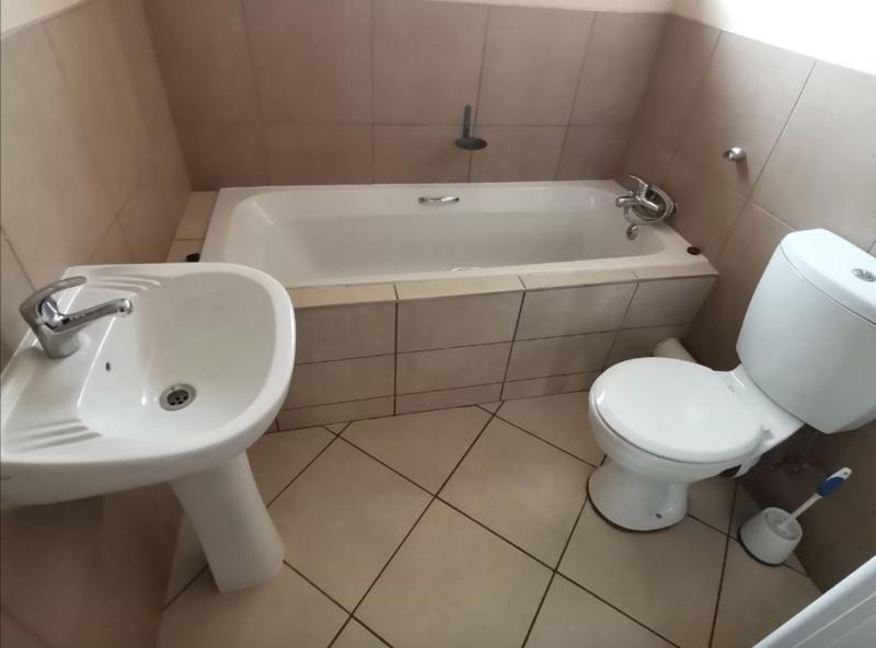 2 Bedroom Property for Sale in Sagewood Gauteng