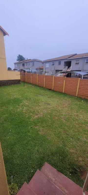 2 Bedroom Property for Sale in Groblerpark Gauteng