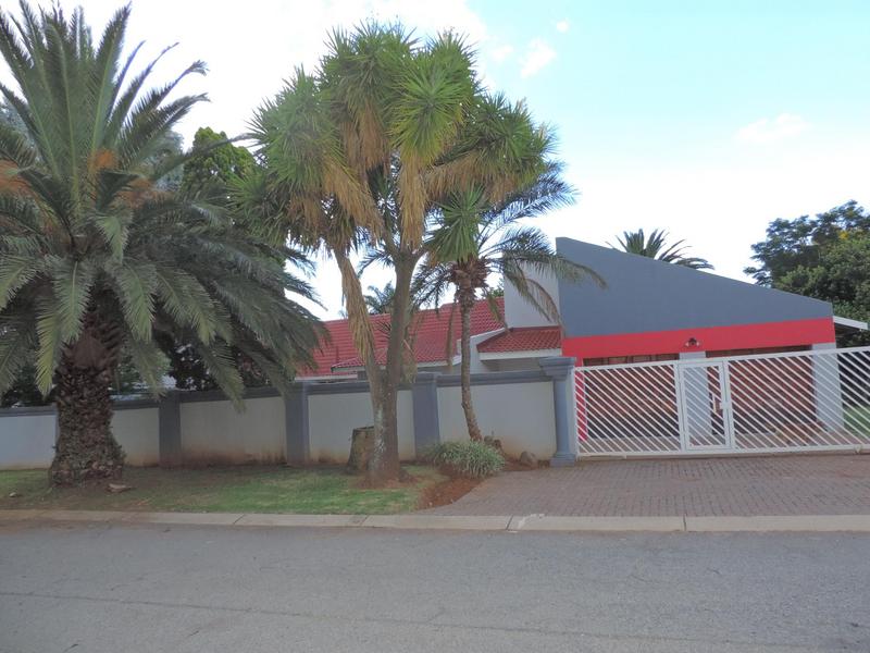 4 Bedroom Property for Sale in Birch Acres Gauteng