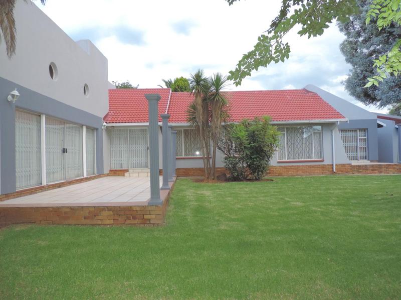 4 Bedroom Property for Sale in Birch Acres Gauteng