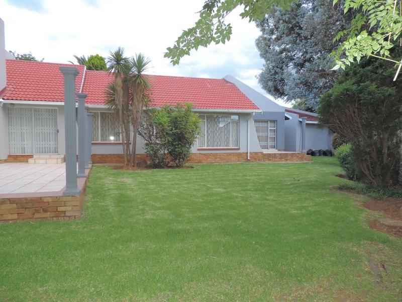 4 Bedroom Property for Sale in Birch Acres Gauteng