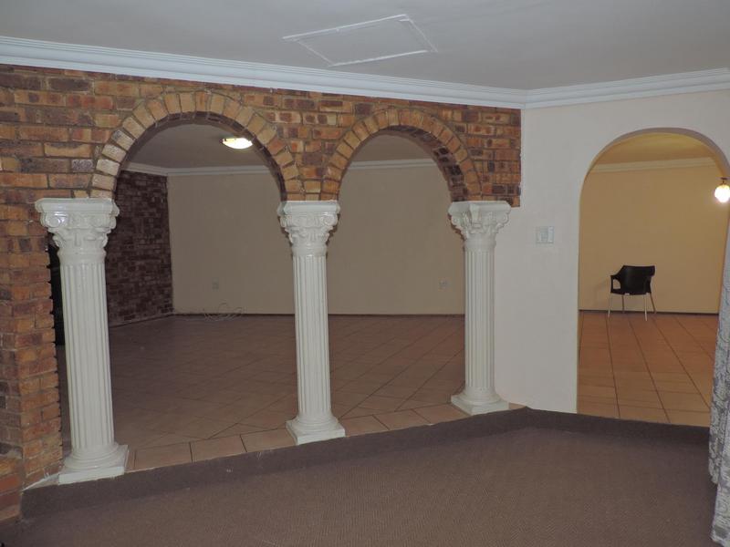 4 Bedroom Property for Sale in Birch Acres Gauteng