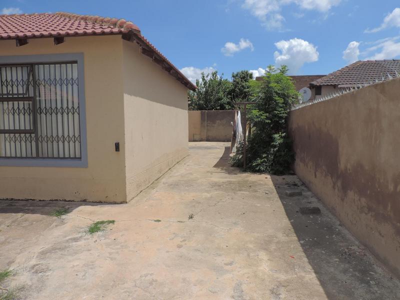 3 Bedroom Property for Sale in Birch Acres Gauteng