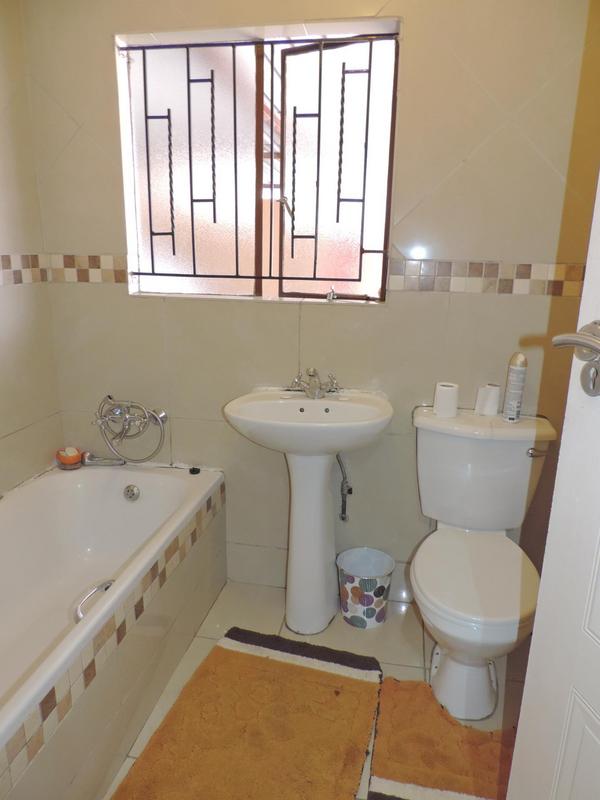 3 Bedroom Property for Sale in Birch Acres Gauteng