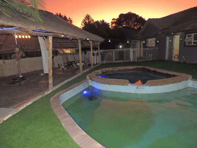 3 Bedroom Property for Sale in Birch Acres Gauteng