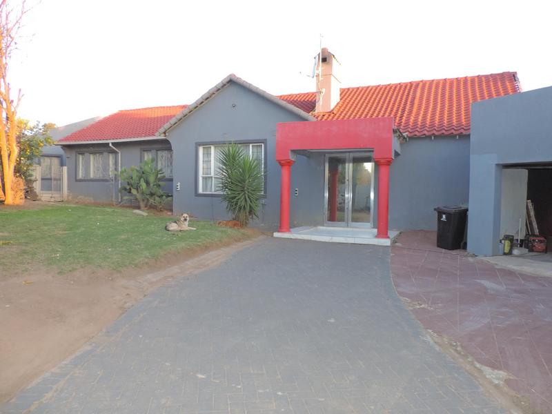 3 Bedroom Property for Sale in Birch Acres Gauteng