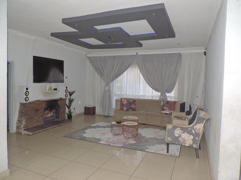 3 Bedroom Property for Sale in Birch Acres Gauteng