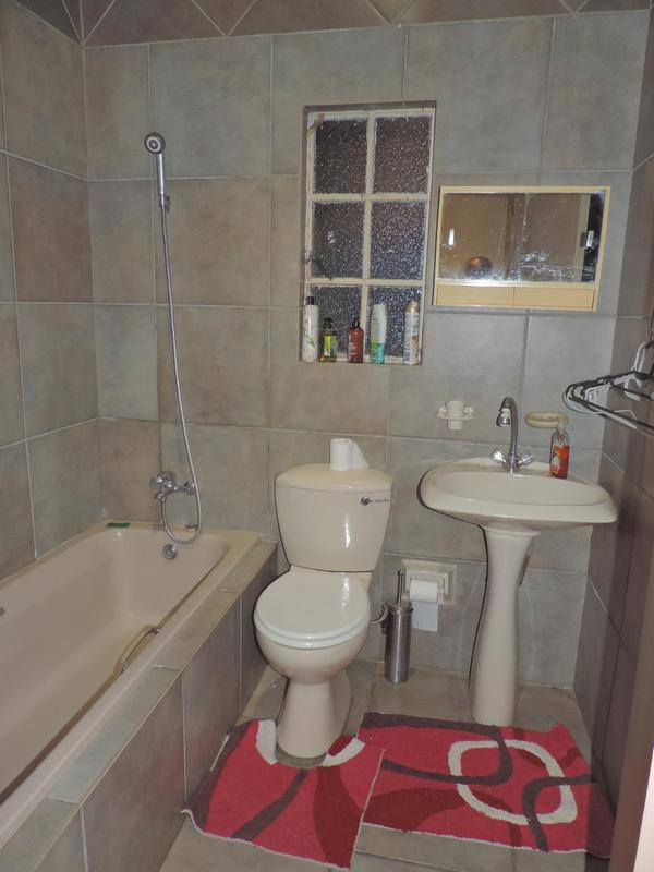 3 Bedroom Property for Sale in Birch Acres Gauteng