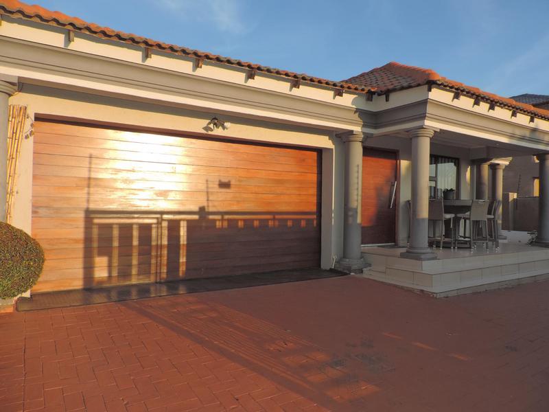 4 Bedroom Property for Sale in Birch Acres Gauteng