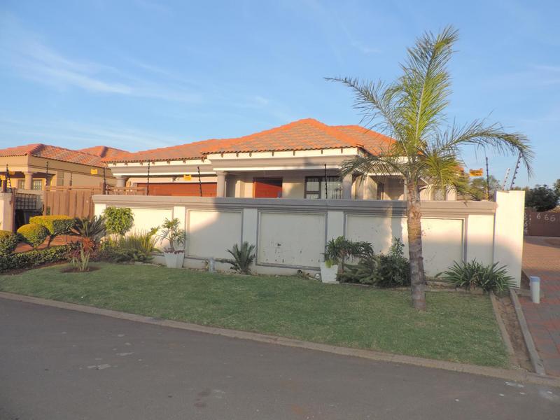 4 Bedroom Property for Sale in Birch Acres Gauteng