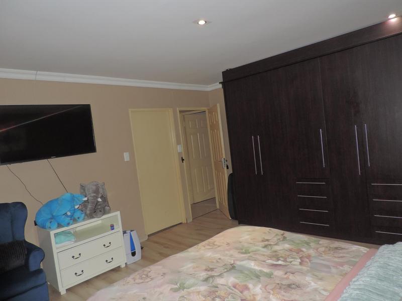 4 Bedroom Property for Sale in Birch Acres Gauteng