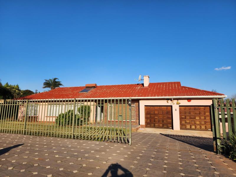 4 Bedroom Property for Sale in Birchleigh Gauteng