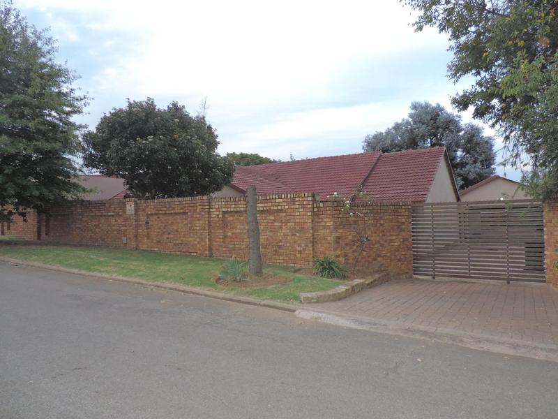 4 Bedroom Property for Sale in Norkem Park Gauteng