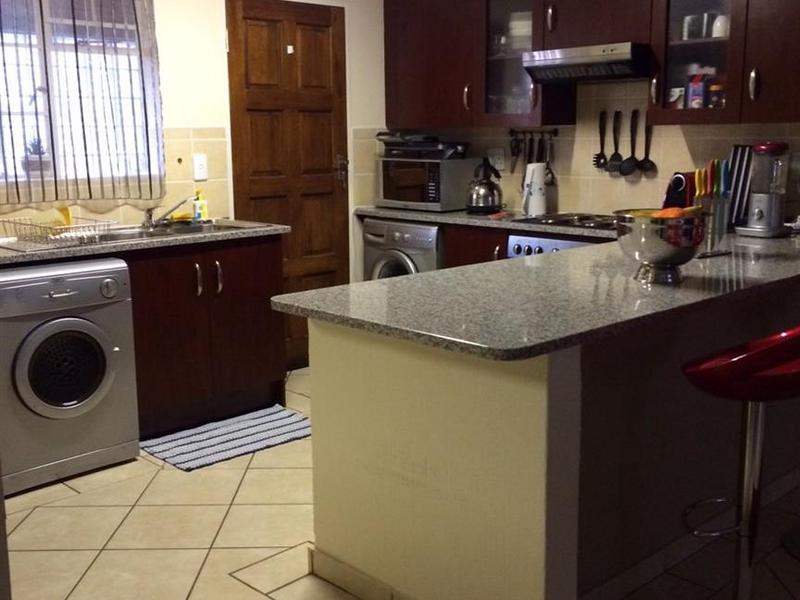 To Let 2 Bedroom Property for Rent in Sundowner Gauteng