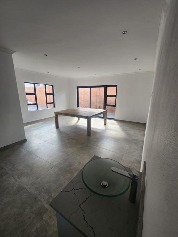 3 Bedroom Property for Sale in Erasmia Gauteng