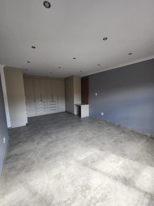 3 Bedroom Property for Sale in Erasmia Gauteng