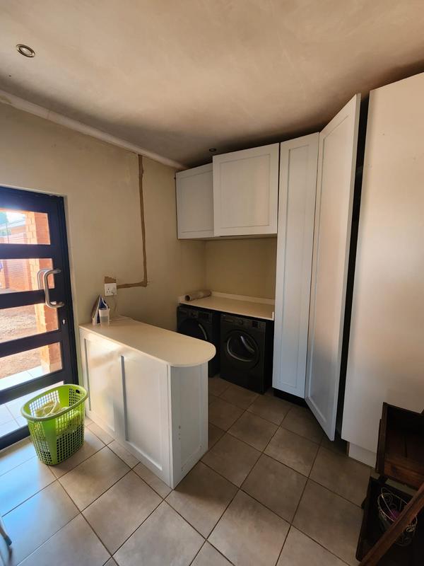 3 Bedroom Property for Sale in Erasmia Gauteng