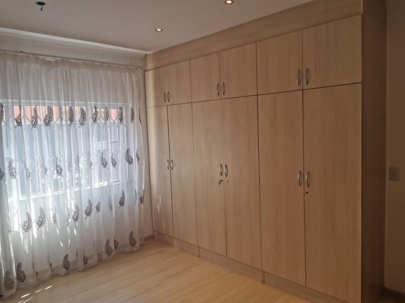 4 Bedroom Property for Sale in Erasmia Gauteng