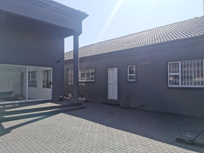 4 Bedroom Property for Sale in Erasmia Gauteng