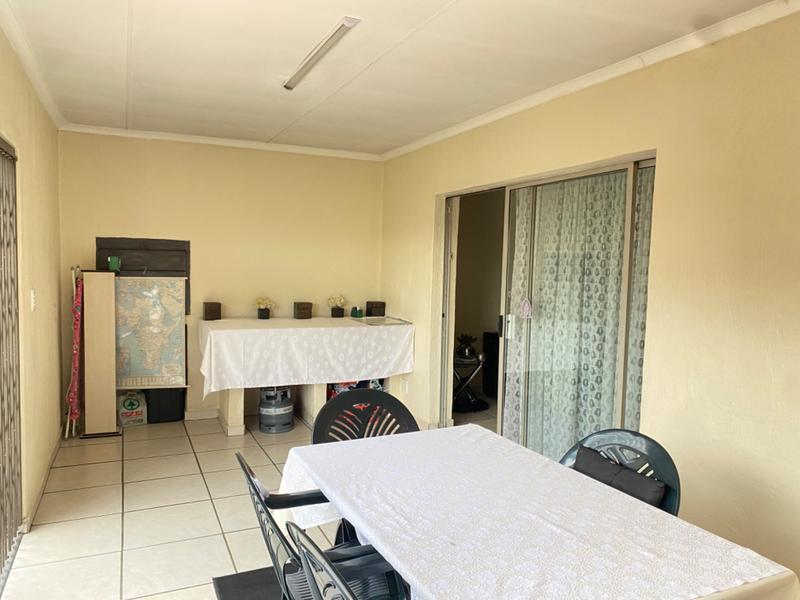 3 Bedroom Property for Sale in Heuweloord Gauteng