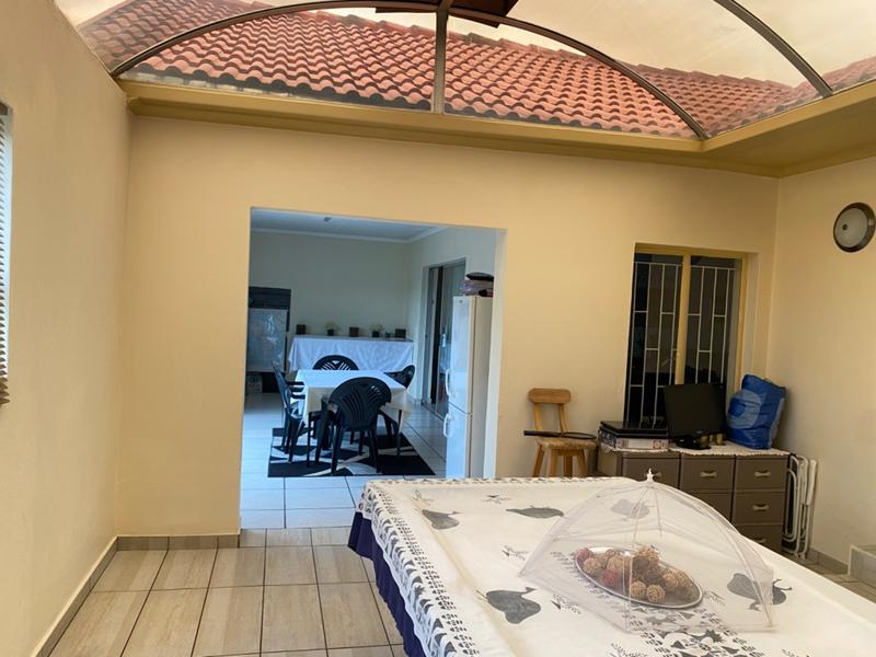 3 Bedroom Property for Sale in Heuweloord Gauteng