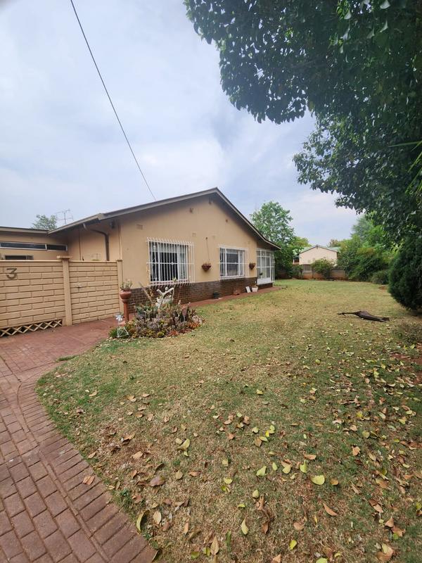 5 Bedroom Property for Sale in Valhalla Gauteng